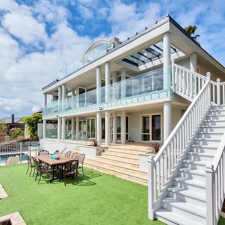 オークランド Orakei Grandeur Mansion With Sea Views & Poolヴィラ エクステリア 写真