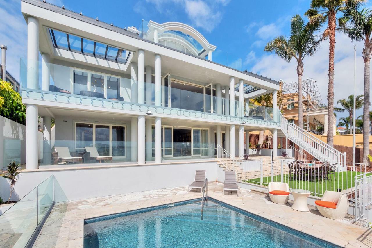オークランド Orakei Grandeur Mansion With Sea Views & Poolヴィラ エクステリア 写真
